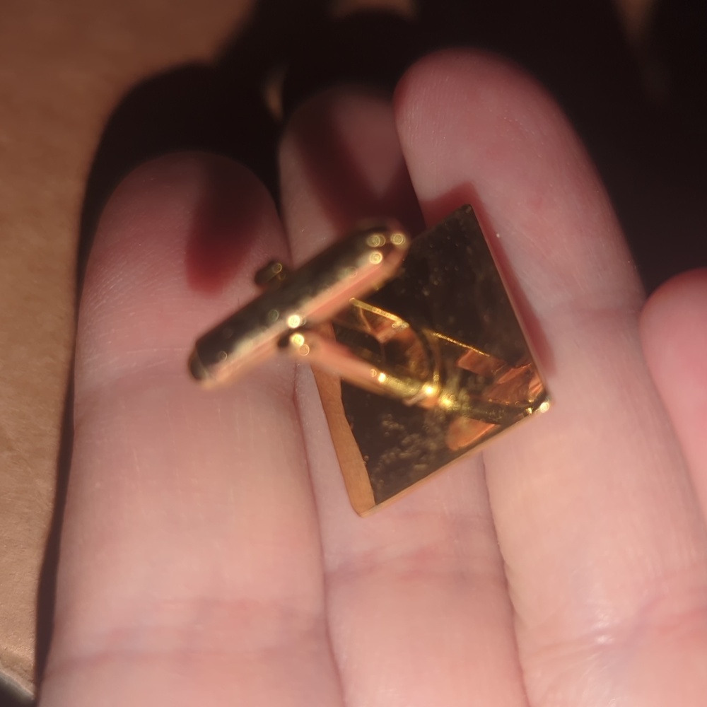 Elegant Gold and Multicolor Cuff Links And Neck Tie Jewelry - Picture 4 of 9